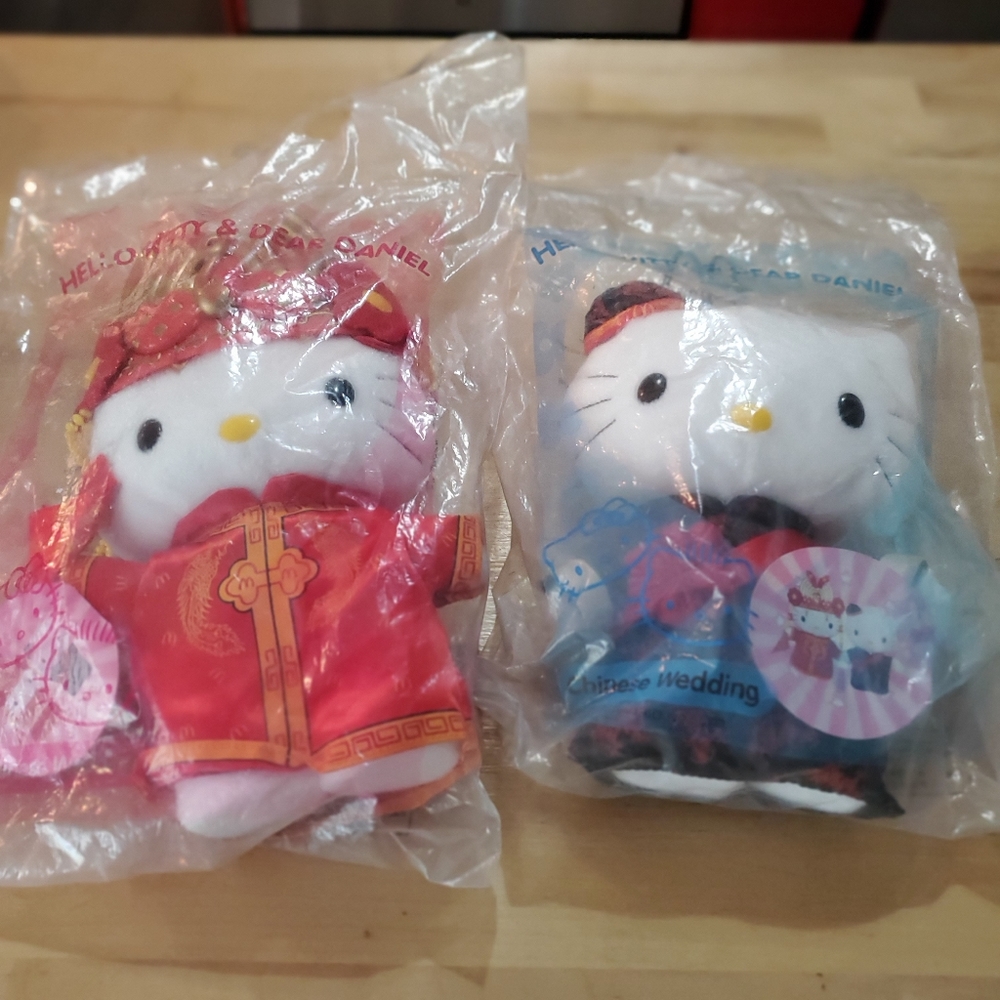 Nip hello kitty dear daniel chinese wedding plush set